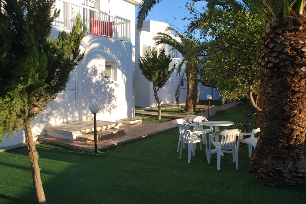 Flisvos Beach Apartments Protaras Quarto foto